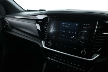 https://vehicle-cdn.autoleague.cloud/30352_960070922_23.jpg