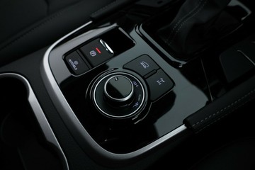 https://vehicle-cdn.autoleague.cloud/30352_960070922_29.jpg