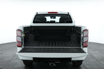 https://vehicle-cdn.autoleague.cloud/30352_960140715_15.jpg