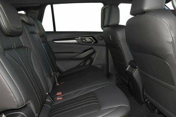 https://vehicle-cdn.autoleague.cloud/30352_960142007_8.jpg