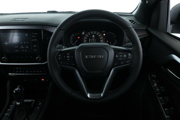https://vehicle-cdn.autoleague.cloud/30352_960142203_21.jpg