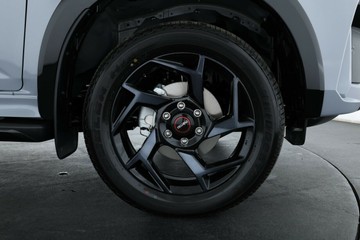 https://vehicle-cdn.autoleague.cloud/30352_960142203_3.jpg