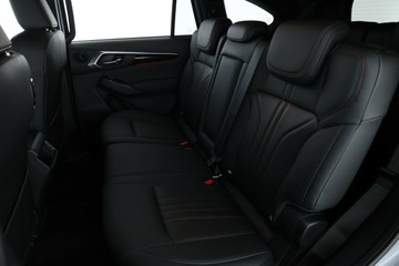 https://vehicle-cdn.autoleague.cloud/30352_960142203_33.jpg