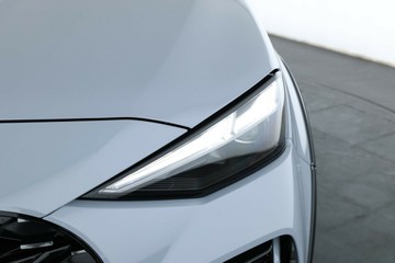 https://vehicle-cdn.autoleague.cloud/30352_960142203_8.jpg