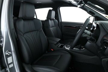 https://vehicle-cdn.autoleague.cloud/30352_960142375_19.jpg