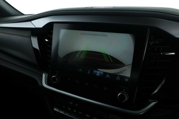 https://vehicle-cdn.autoleague.cloud/30352_960142474_25.jpg