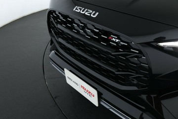 https://vehicle-cdn.autoleague.cloud/30352_960142474_7.jpg