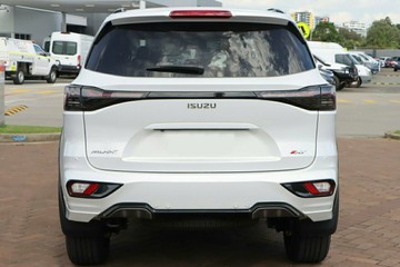 https://vehicle-cdn.autoleague.cloud/30352_960142525_14.jpg