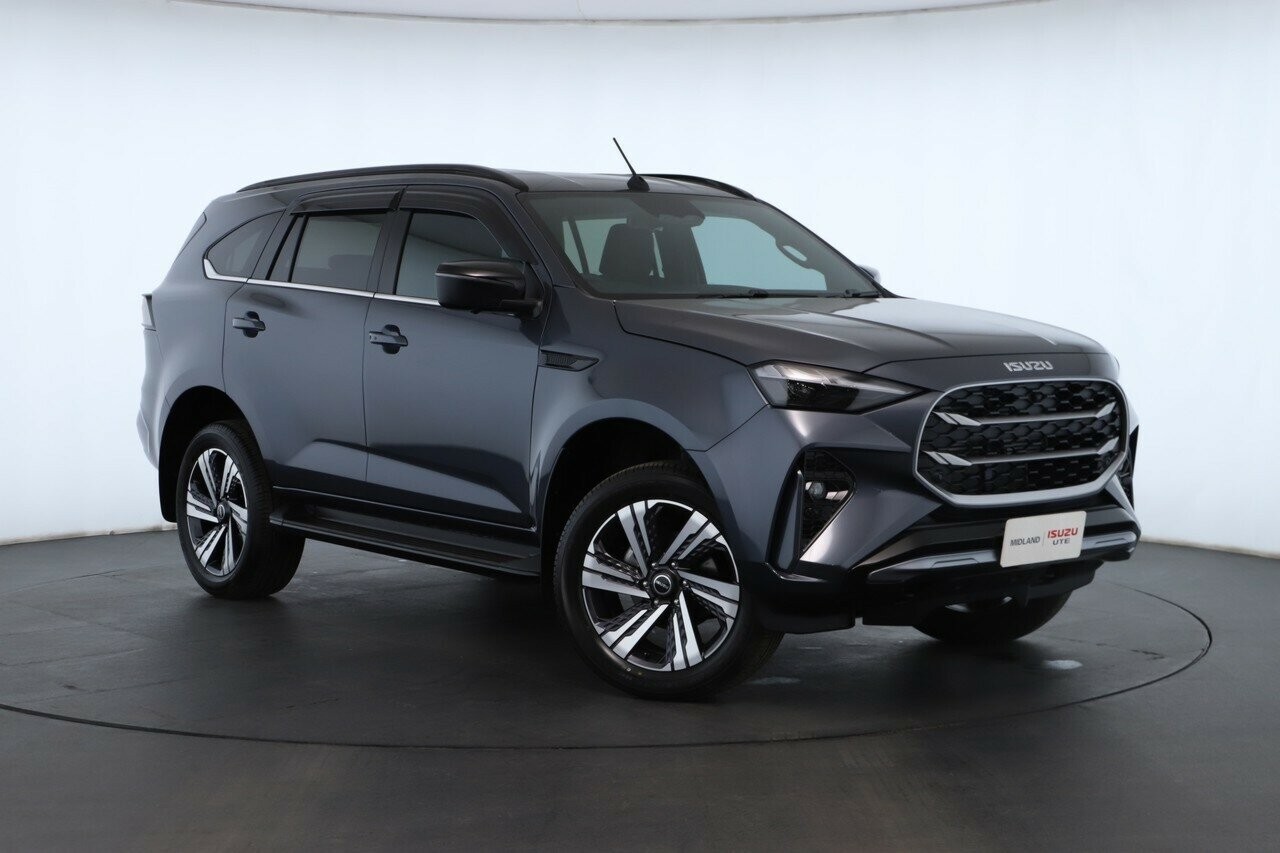 Isuzu Mu-x image 1