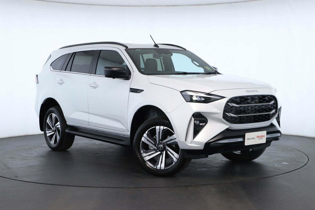 Isuzu Mu-x image 1