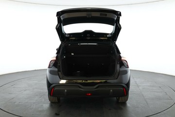 https://vehicle-cdn.autoleague.cloud/30353_1022793_15.jpg