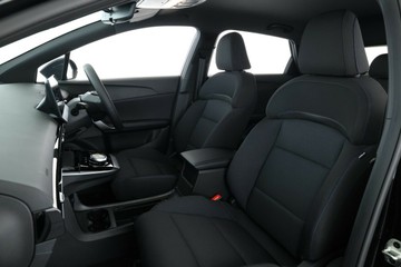 https://vehicle-cdn.autoleague.cloud/30353_1022793_31.jpg