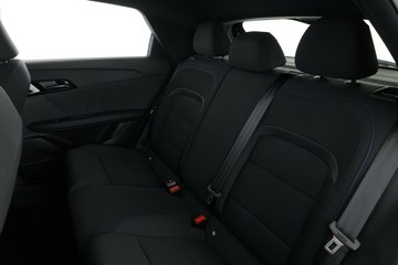 https://vehicle-cdn.autoleague.cloud/30353_1022793_33.jpg
