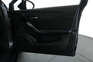 https://vehicle-cdn.autoleague.cloud/30353_1022858_18.jpg