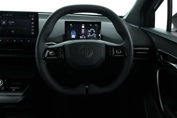 https://vehicle-cdn.autoleague.cloud/30353_1022858_21.jpg