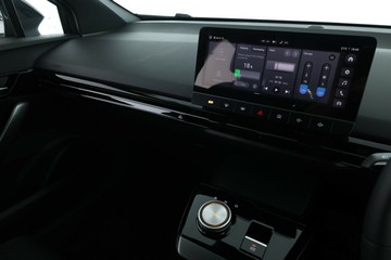 https://vehicle-cdn.autoleague.cloud/30353_1022858_23.jpg