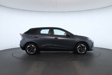 https://vehicle-cdn.autoleague.cloud/30353_1022858_3.jpg