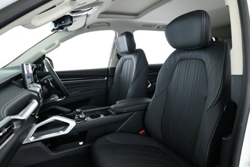 https://vehicle-cdn.autoleague.cloud/30353_112172_30.jpg