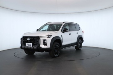 https://vehicle-cdn.autoleague.cloud/30353_112172_9.jpg