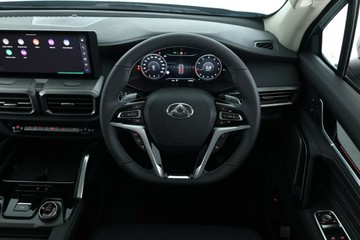 https://vehicle-cdn.autoleague.cloud/30353_112972_21.jpg