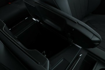 https://vehicle-cdn.autoleague.cloud/30353_112972_31.jpg