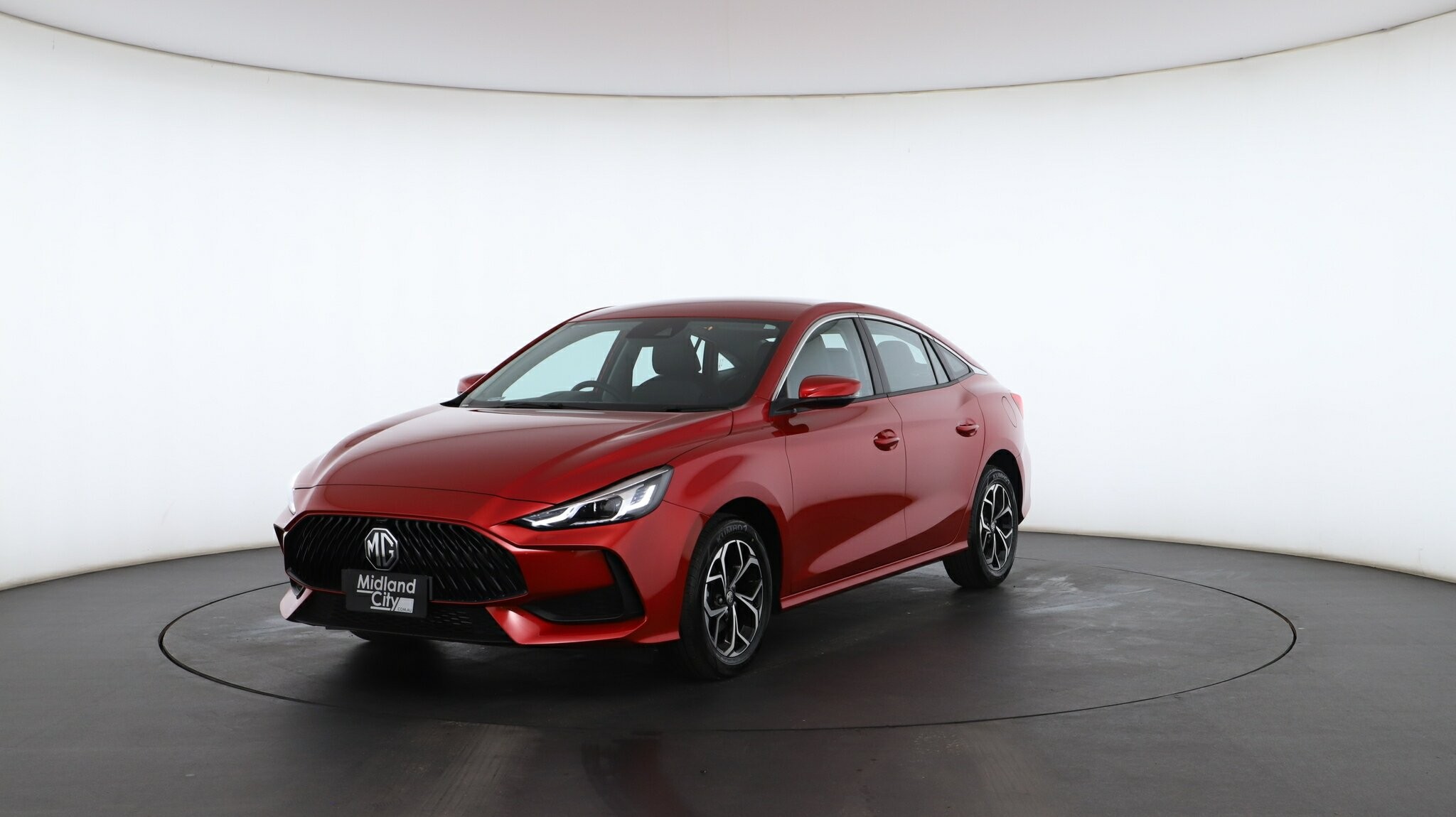 MG Mg5 image 1