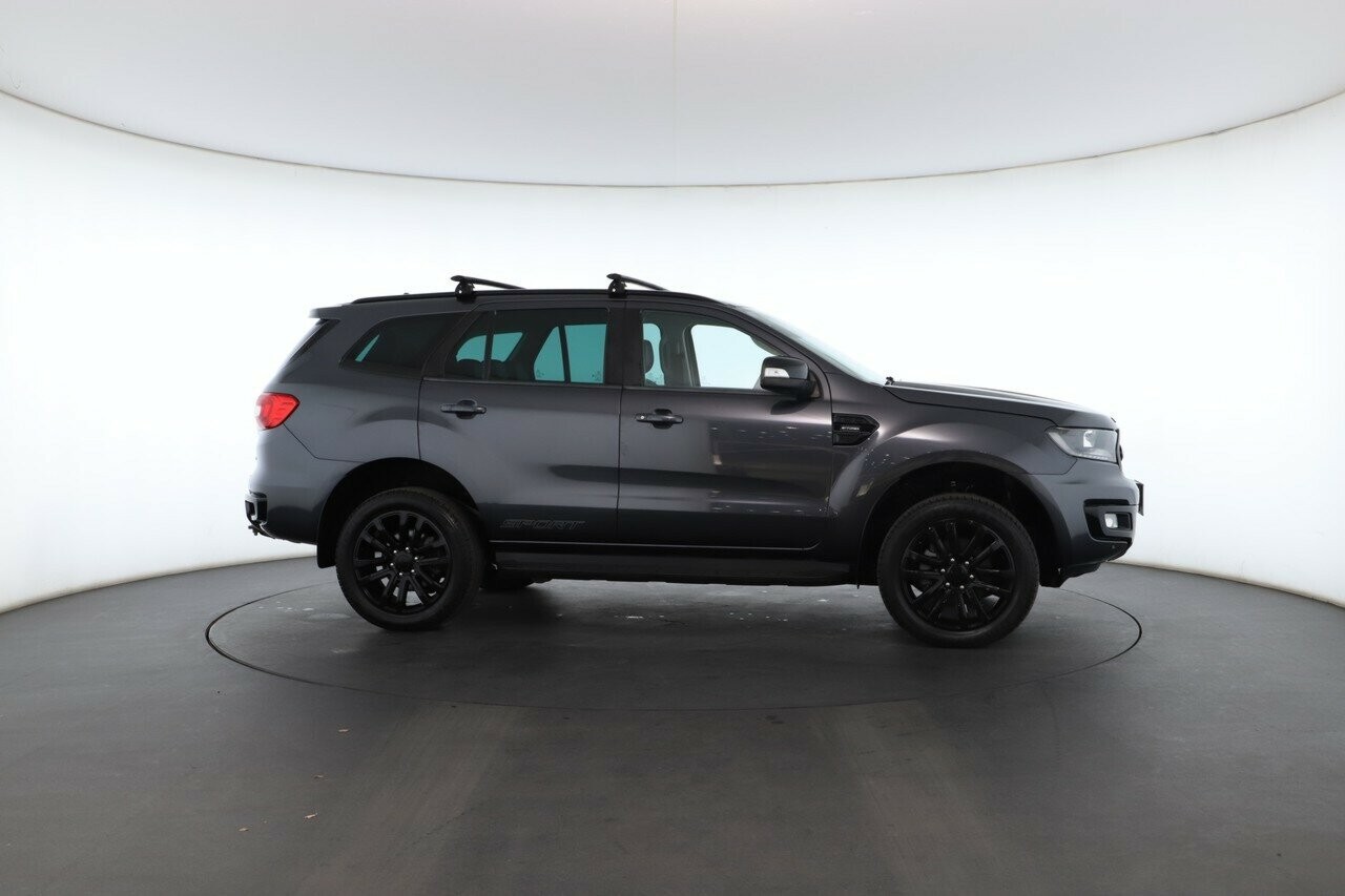Ford Everest image 2