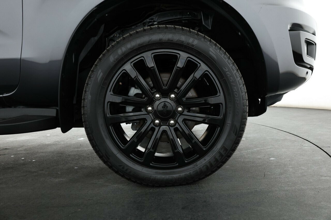 Ford Everest image 3