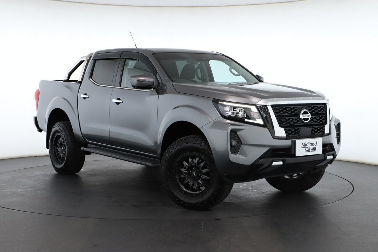 Nissan Navara image 1