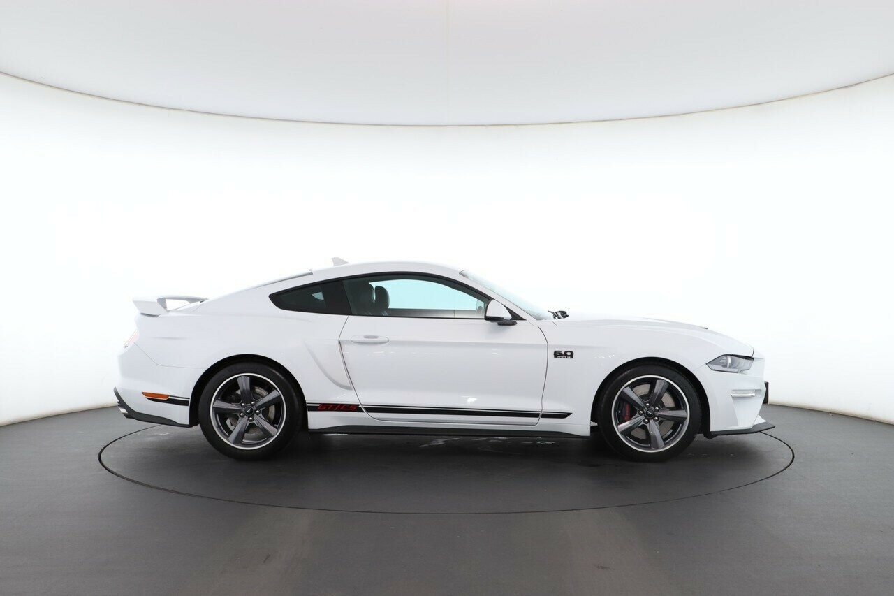 Ford Mustang image 3