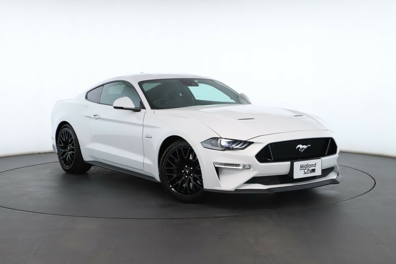 Ford Mustang image 1