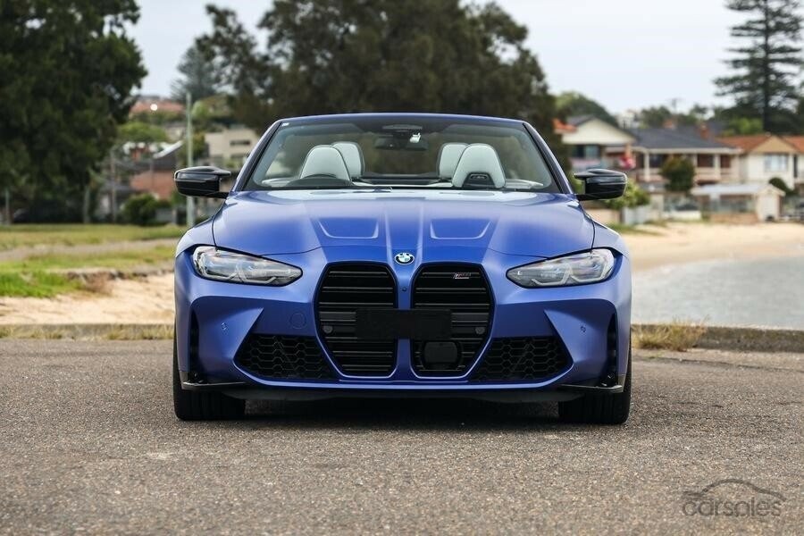 BMW M4 image 1