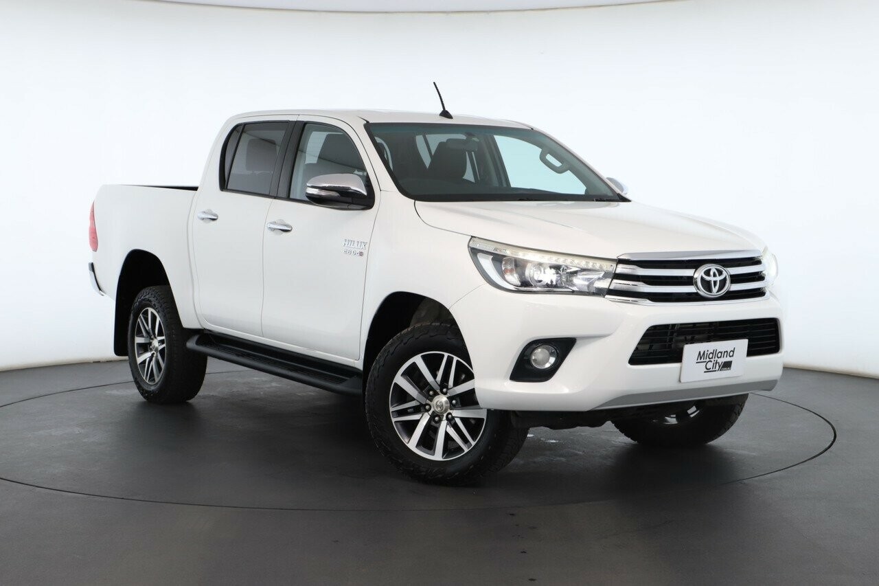 Toyota Hilux image 1
