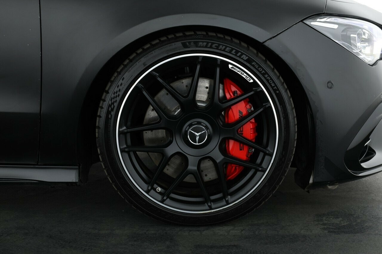 Mercedes Benz Cla-class image 3