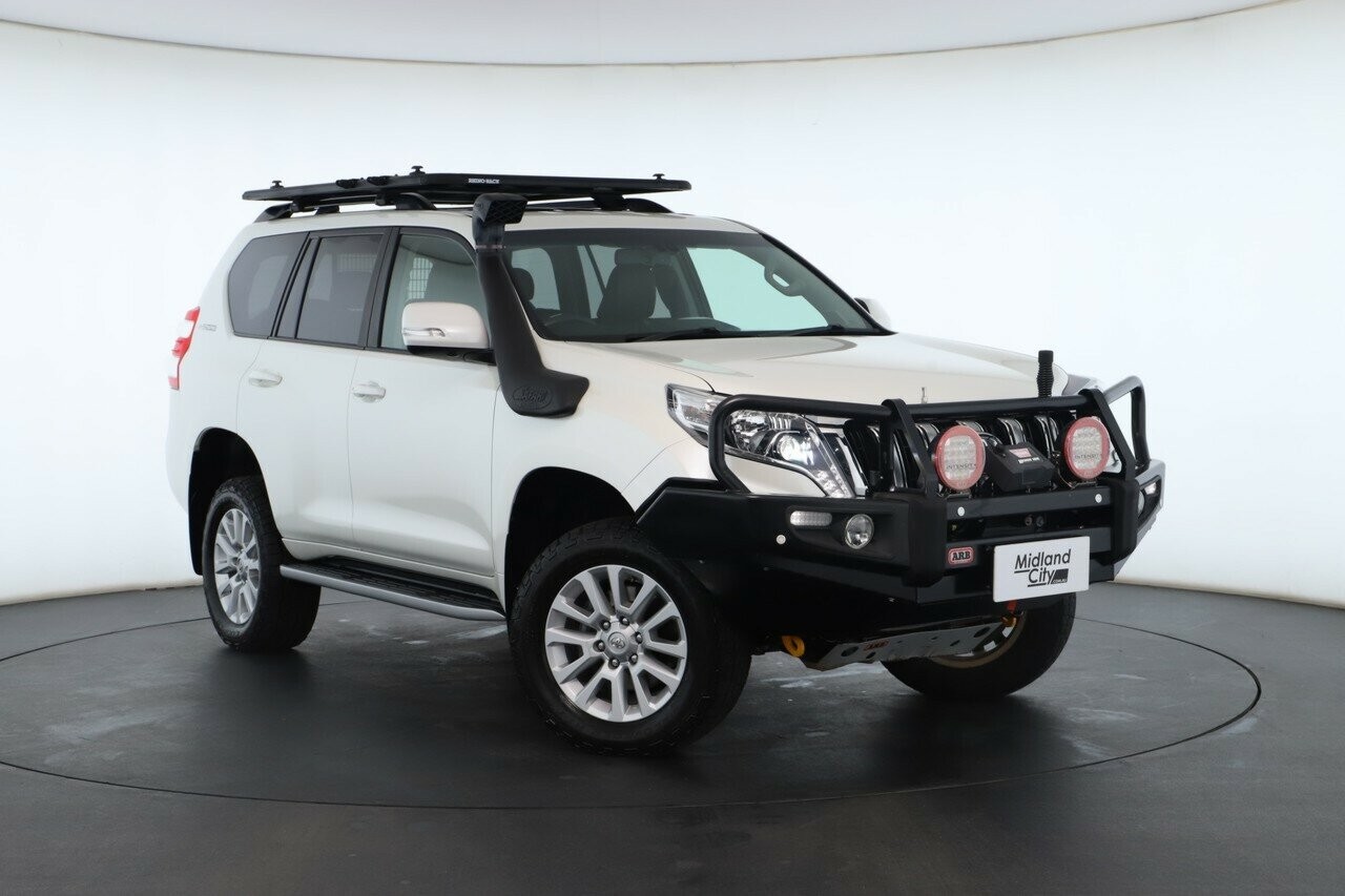 Toyota Landcruiser Prado image 1