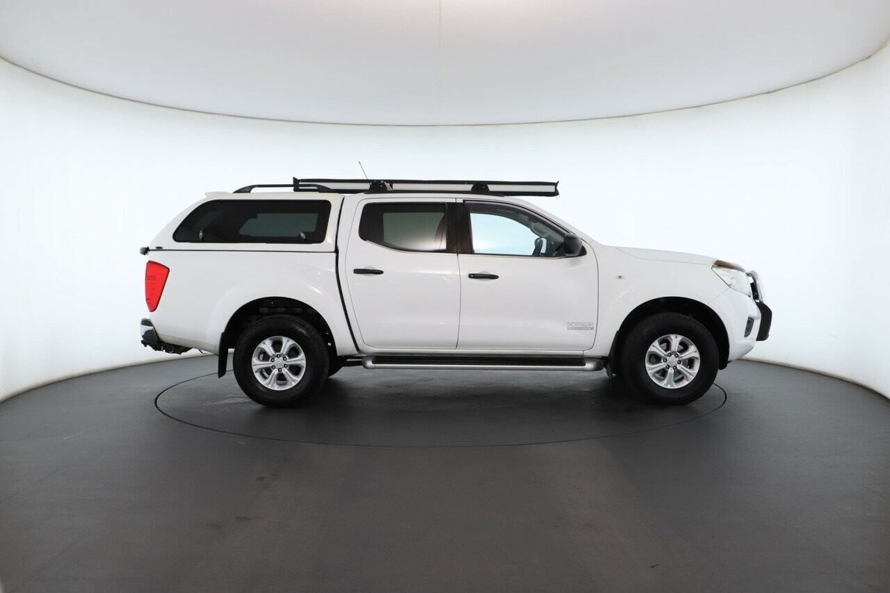 Nissan Navara image 2