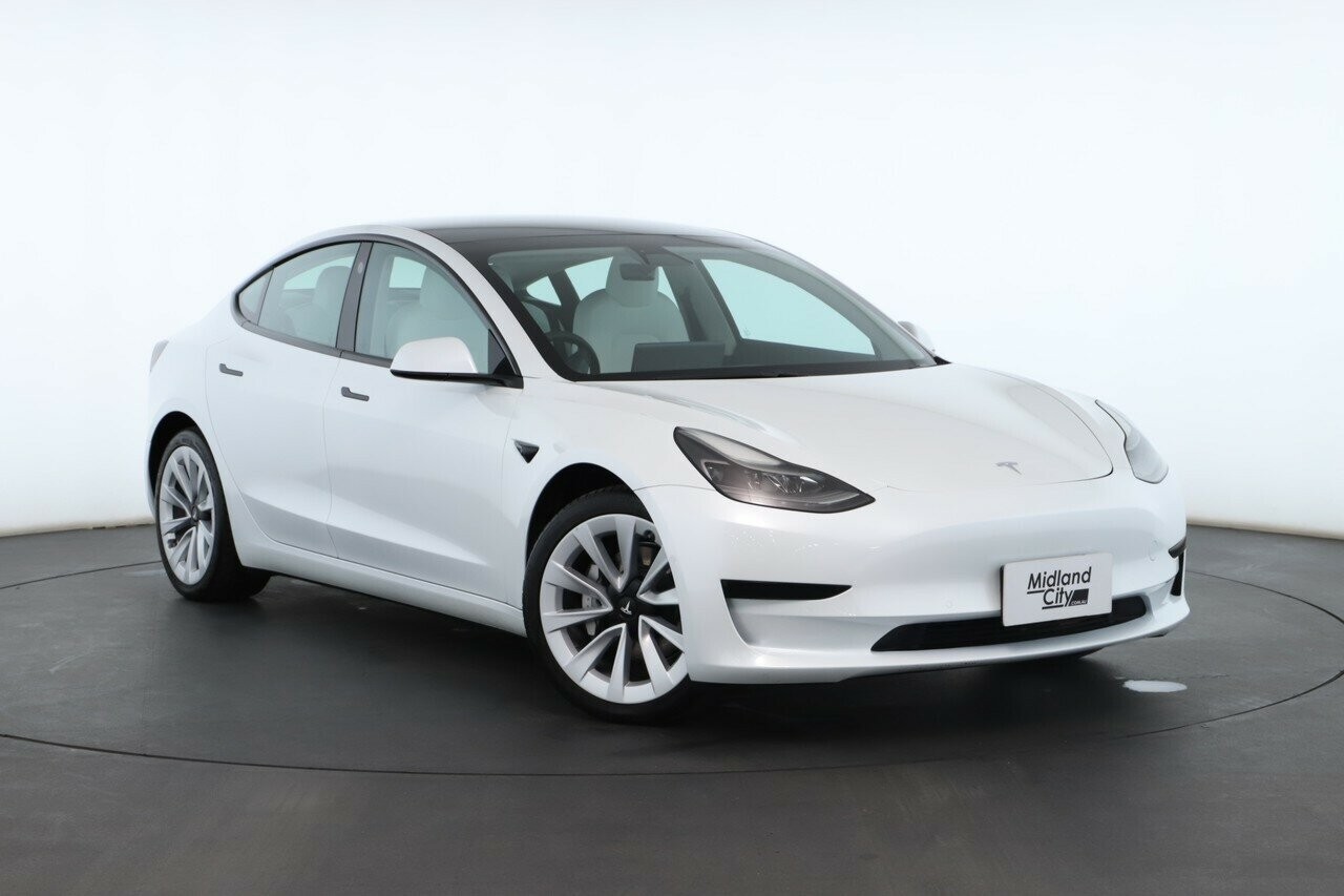 Tesla Model 3 image 1