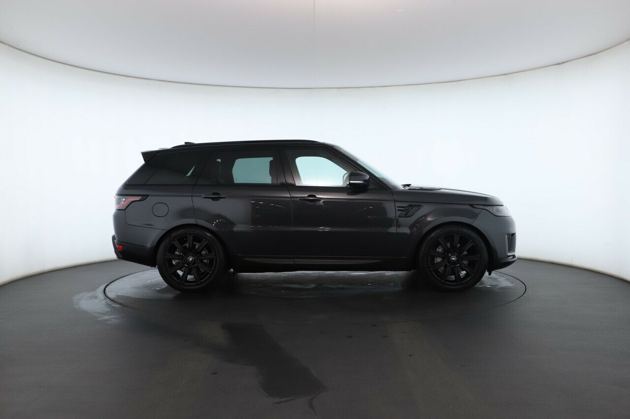 Land Rover Range Rover Sport image 2