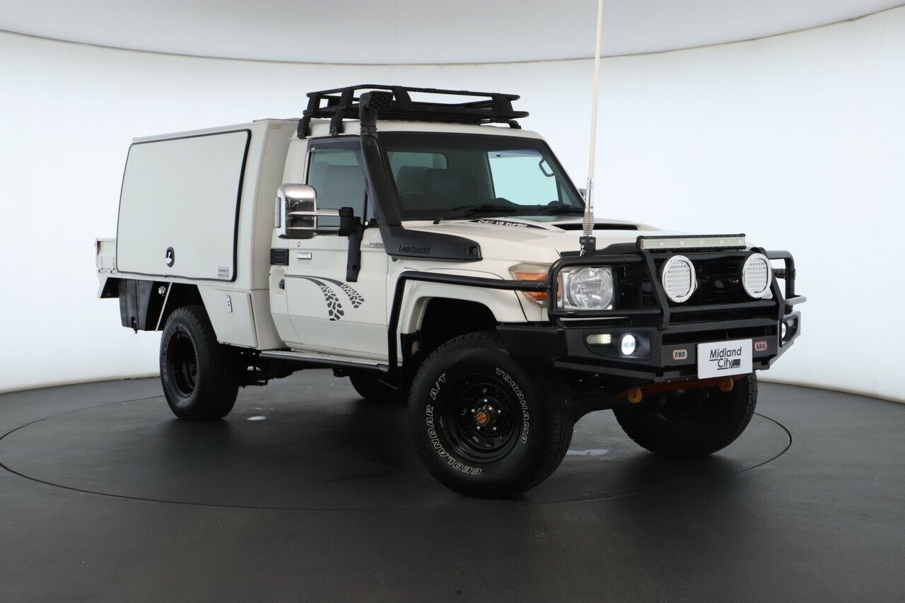 Toyota Landcruiser image 1