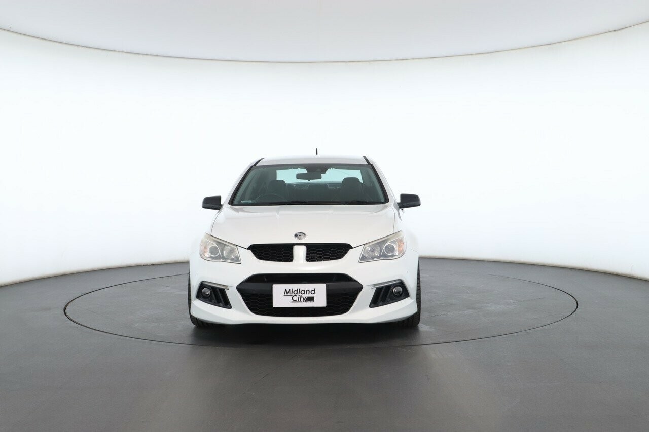 Holden Special Vehicles Clubsport image 4