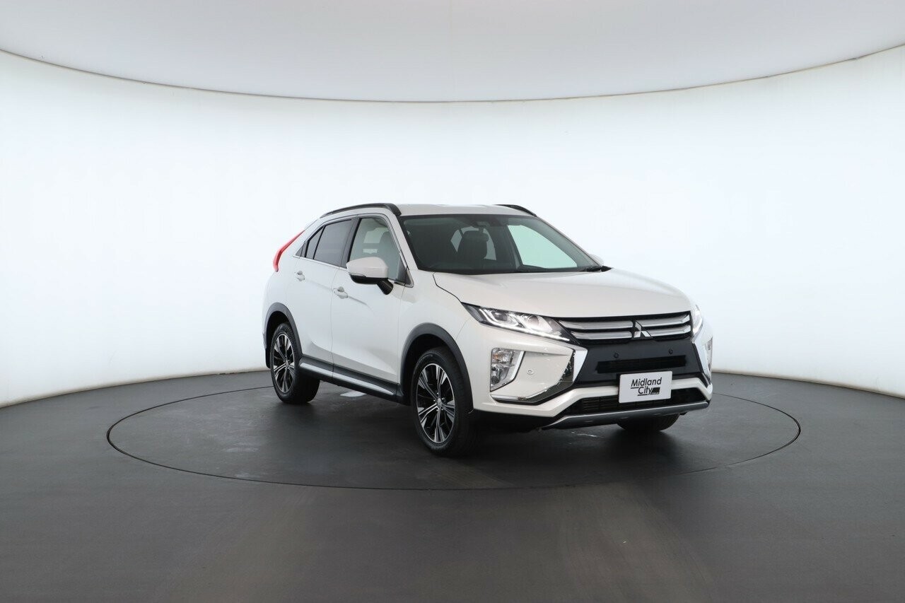Mitsubishi Eclipse Cross image 4