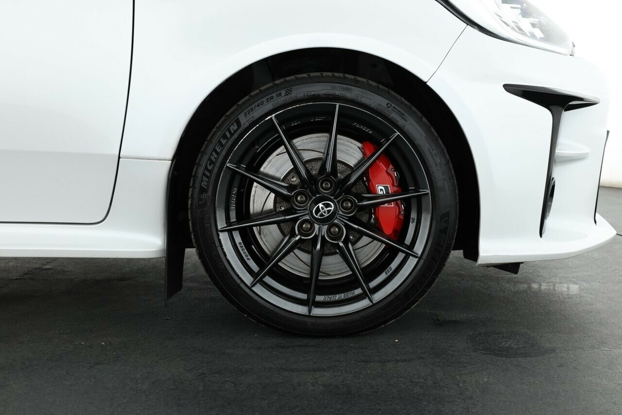 Toyota Yaris image 3