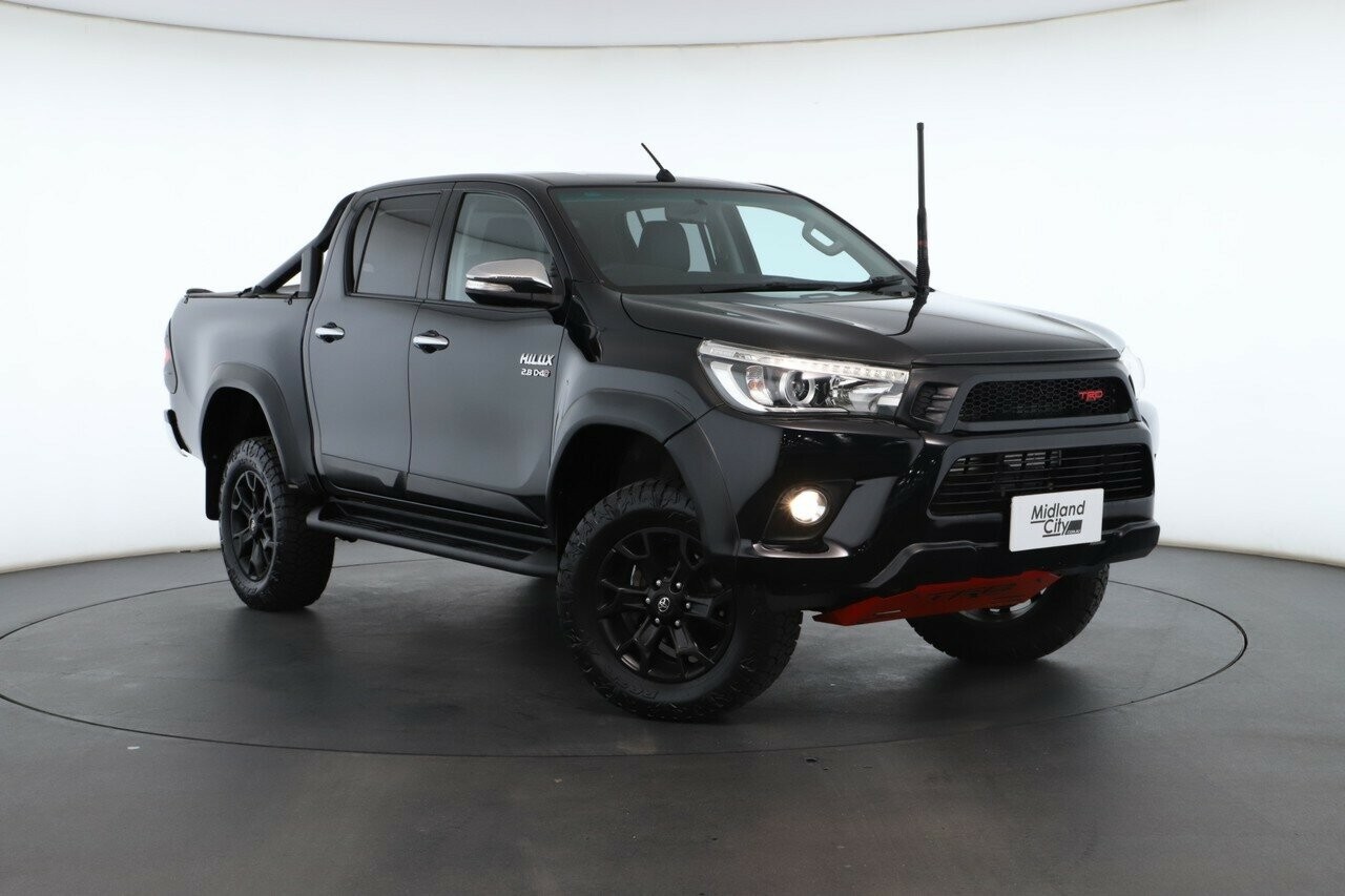 Toyota Hilux image 1