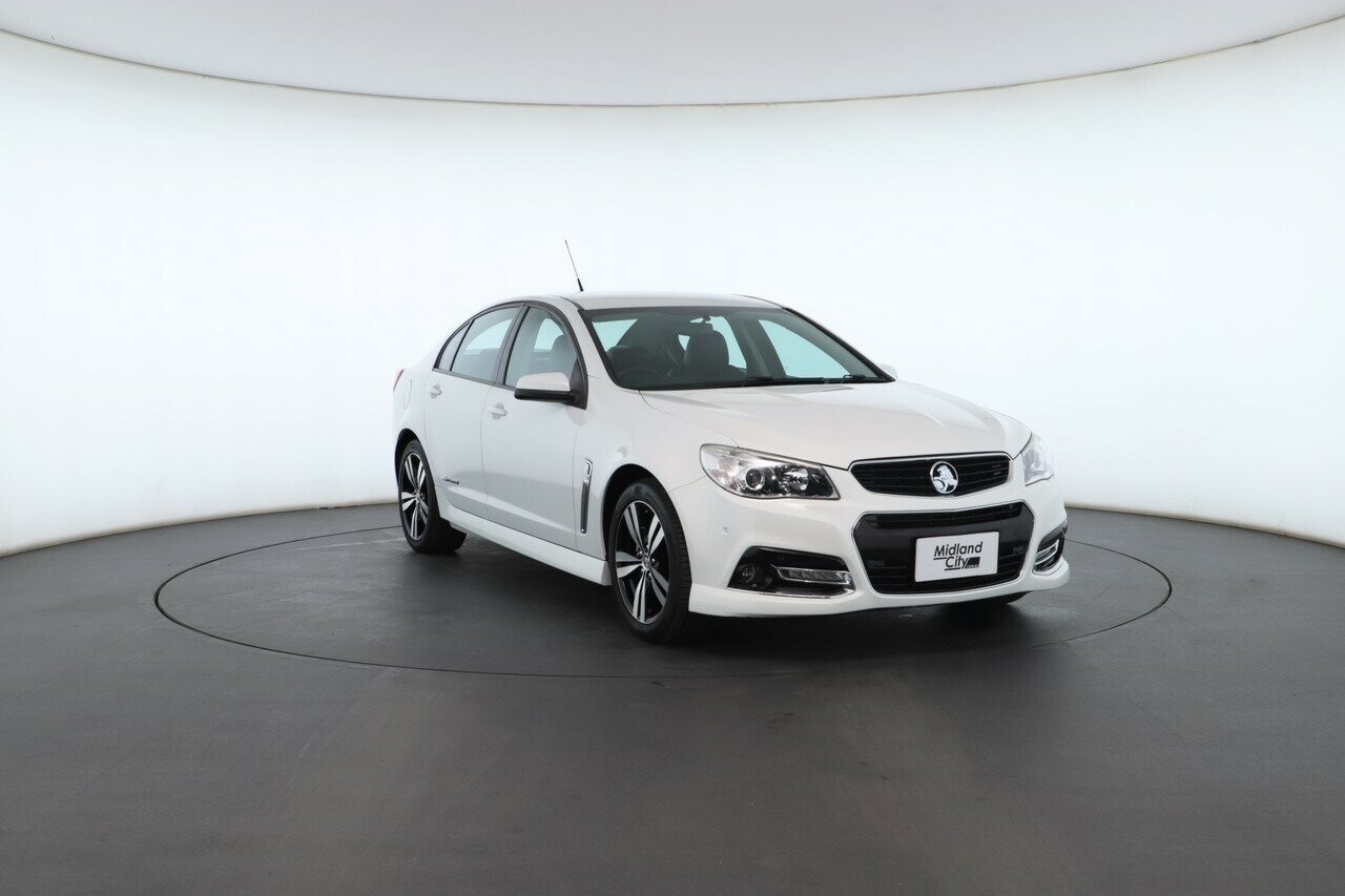Holden Commodore image 4
