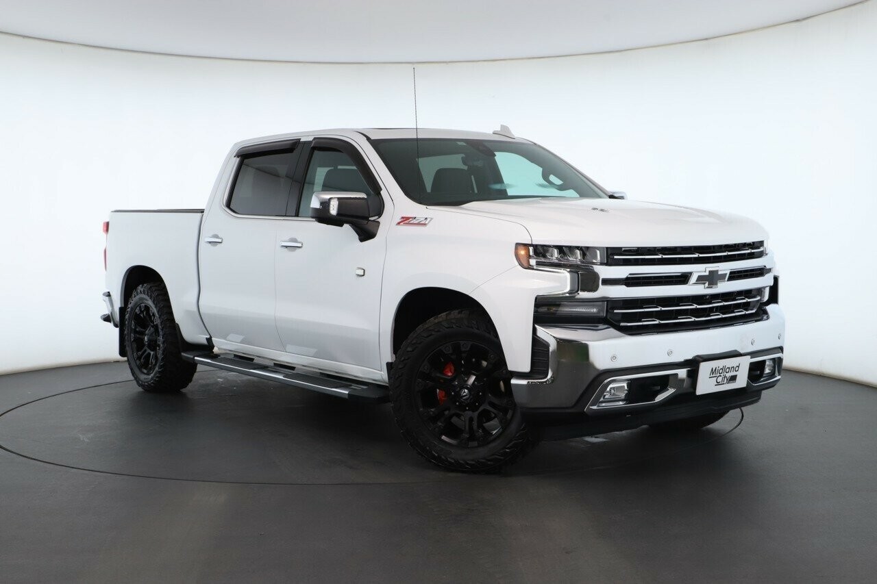 Chevrolet Silverado image 1