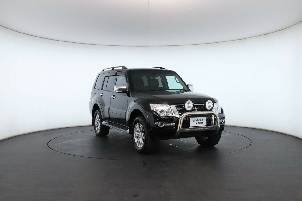 Mitsubishi Pajero image 4