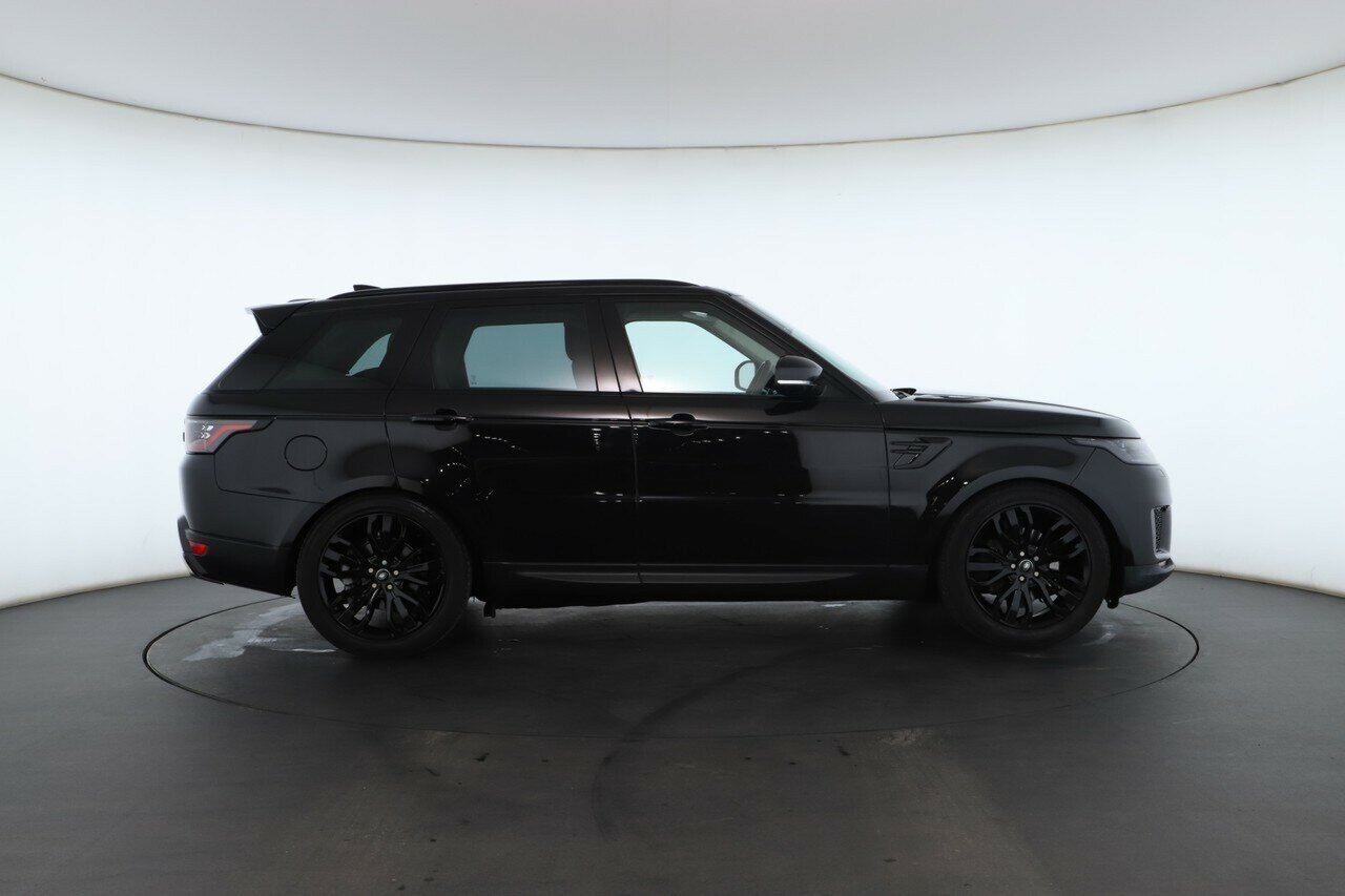 Land Rover Range Rover Sport image 2