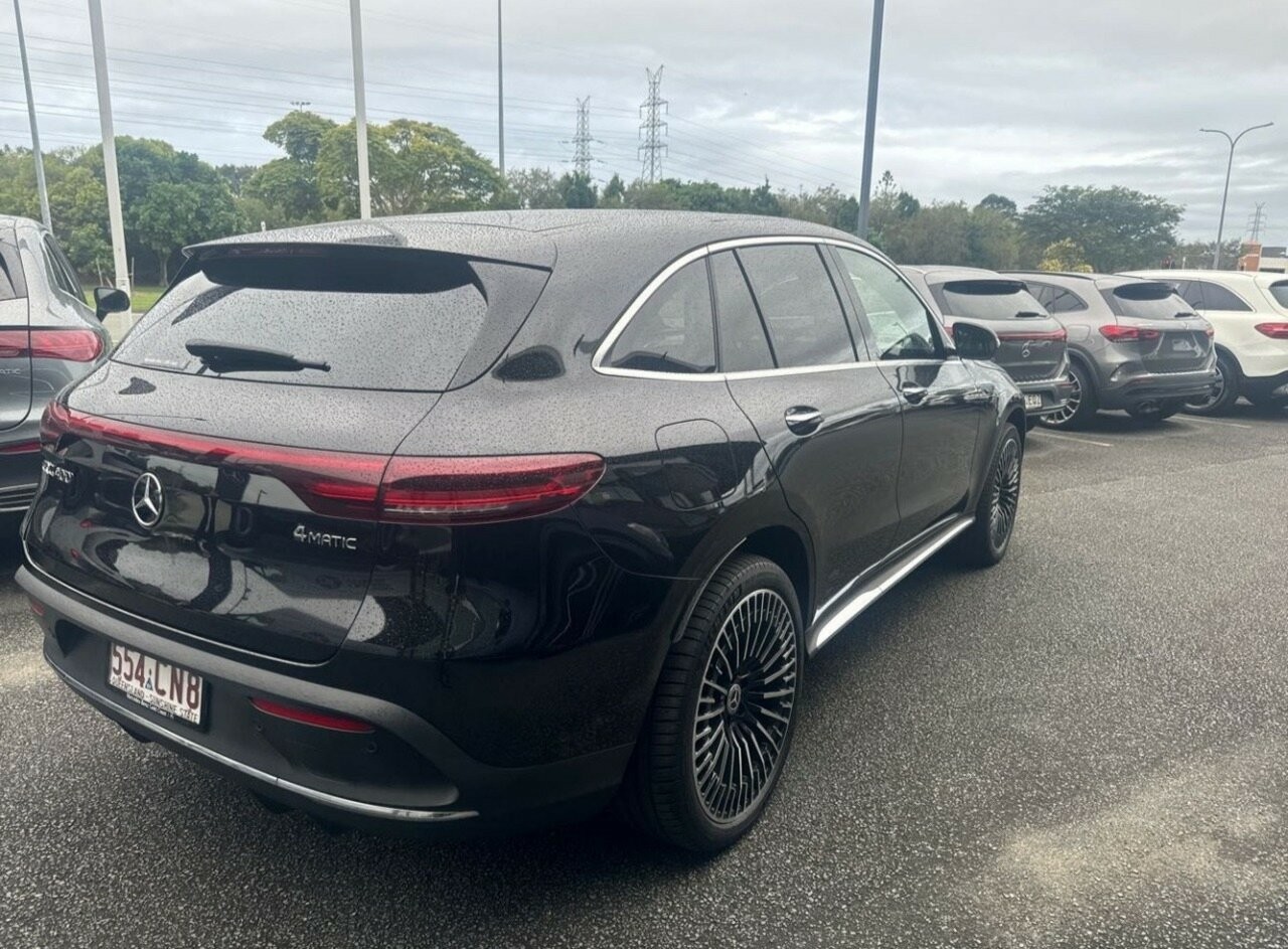 Mercedes Benz Eqc image 4