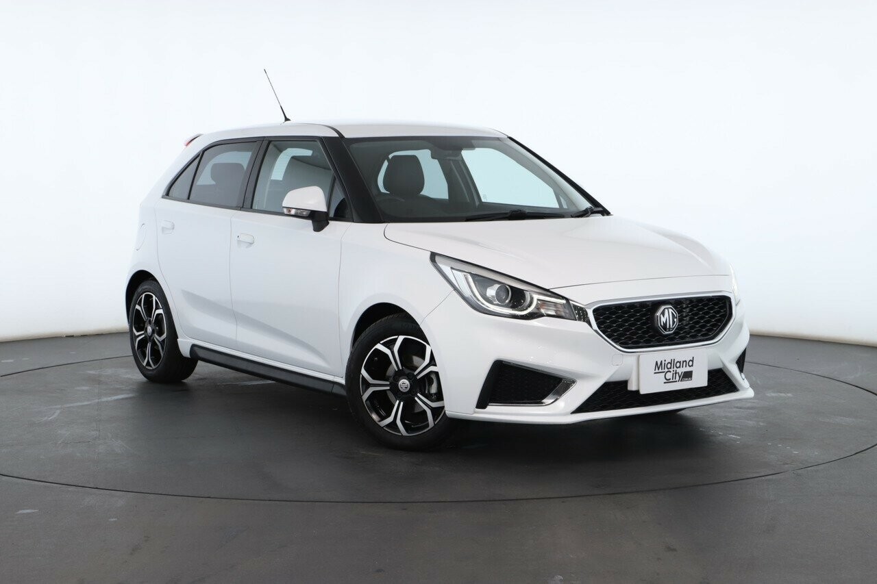 MG Mg3 image 1