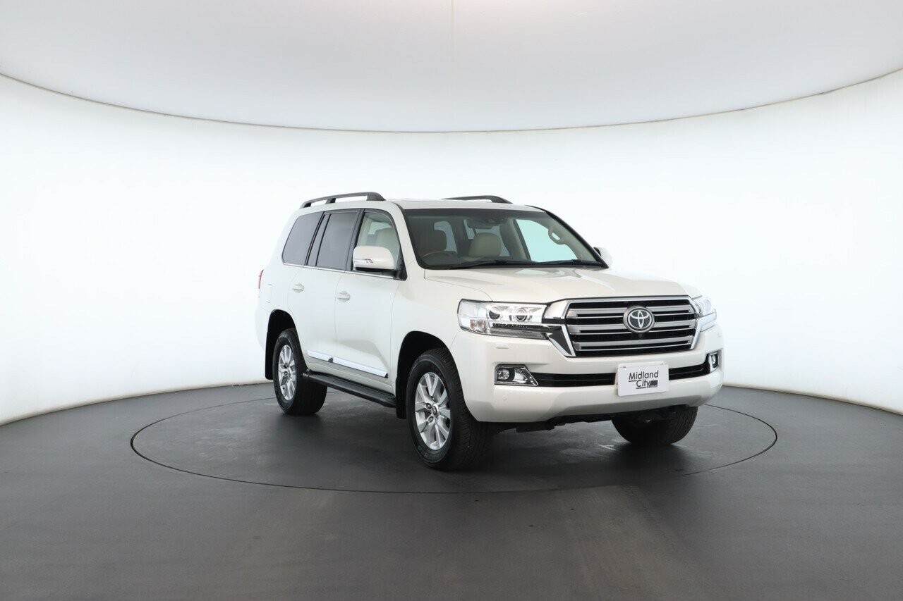 Toyota Landcruiser image 4